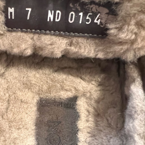 Authentic Louis Vuitton Brown Suede Arizona Car Shoe - Picture 10 of 10